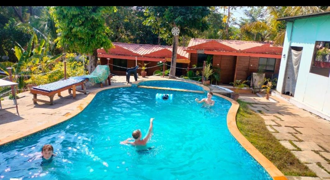 Royalstar Hotel